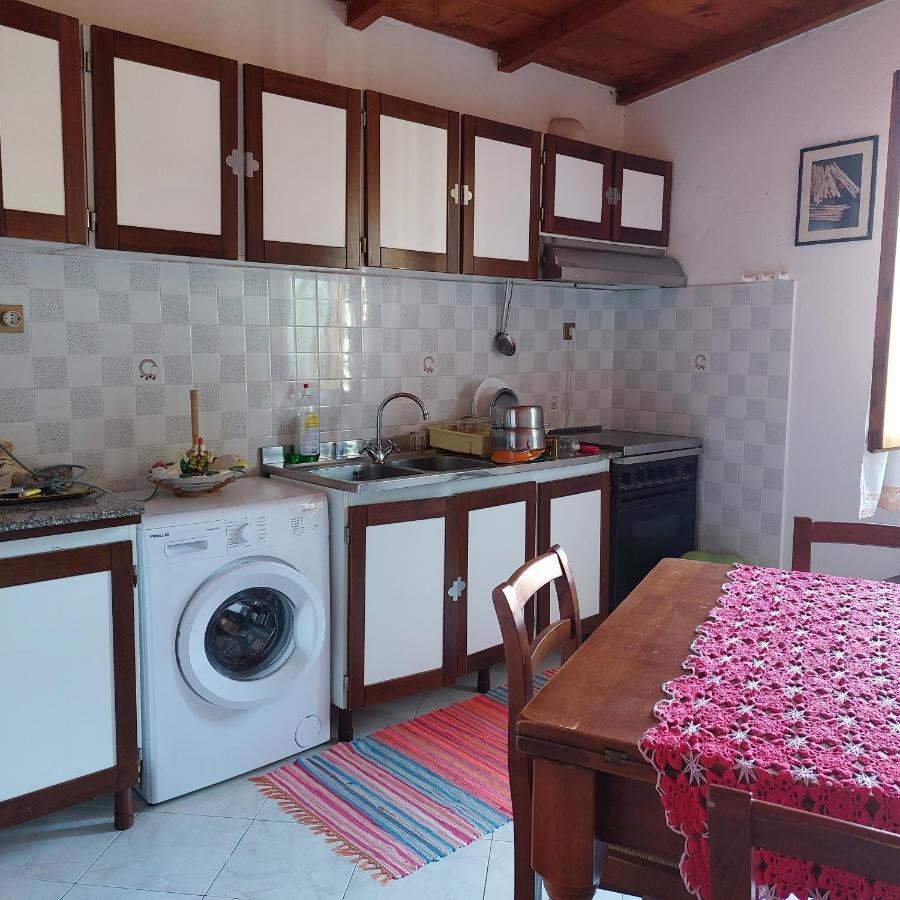 Appartamento A Due Passi Dal Mare A Quercianella Exterior photo